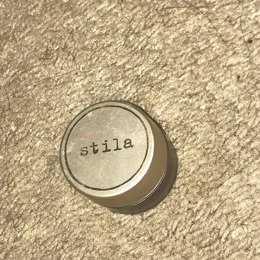 Still cushion brow Pomade and liner